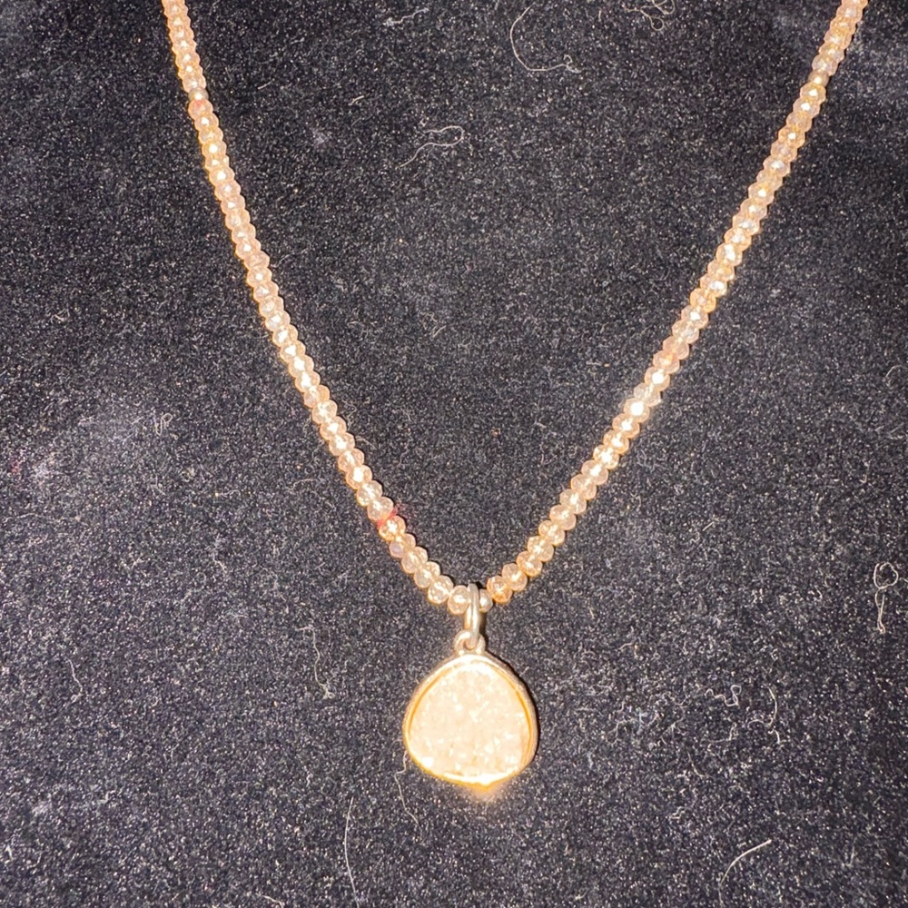 Premier Designs Reversible Druzy/Hammered Gold Pendant Necklace